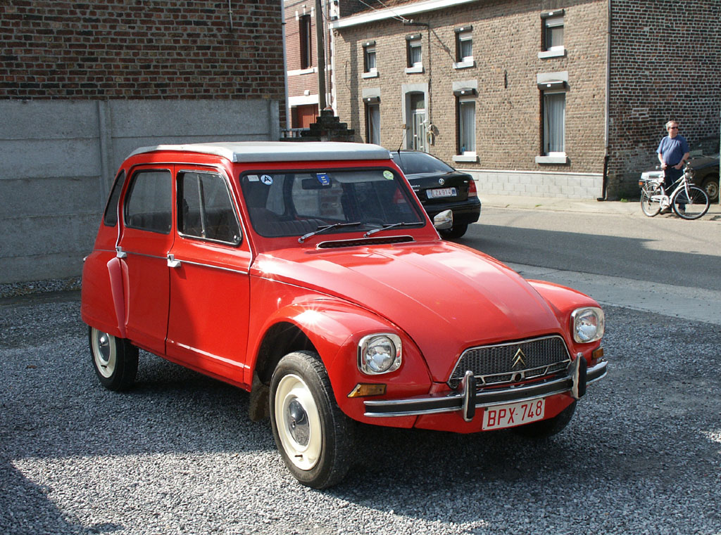 citroen-dyane-1967-1-facelift-1-March, 1968.jpg